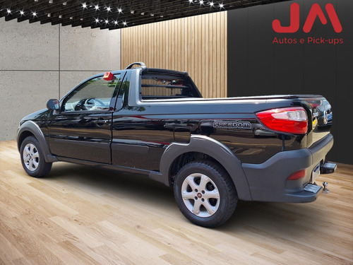 Fiat Strada Freedom 1.4 Flex 8V CS