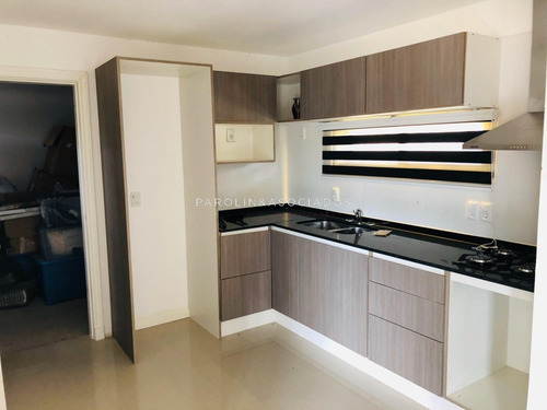 Casa De 3 Dormitorios En Burnett, Punta Del Este- Ref: 1750