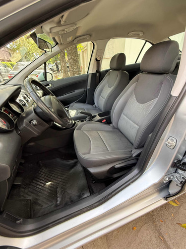 Peugeot 408 1.6 Active 115cv
