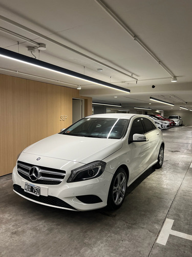 Mercedes-Benz Clase A 1.6 A 200 At Urban B.efficiency 156cv