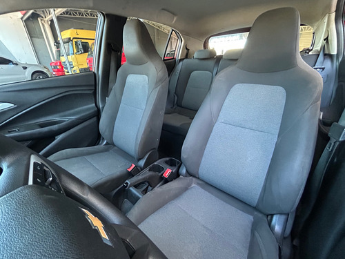 Chevrolet Onix 1.0 5p marchas