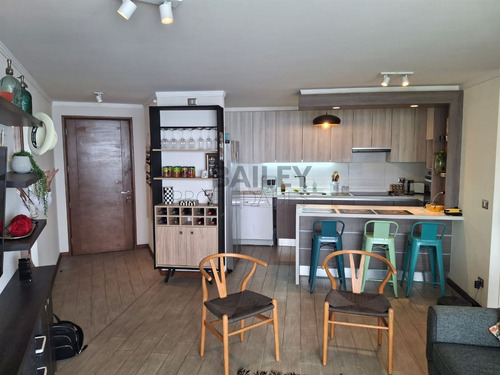 Departamento En Arriendo De 2 Dorm. En Edificio Infinity