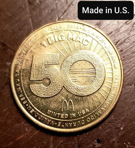 Set 2 Monedas Doradas 50 Años Macdonalds 1 Big Mac De 3 Cm. (Usado)