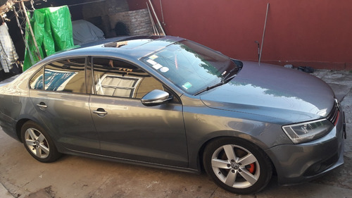 Volkswagen Vento 2.5 Cuero Gnc