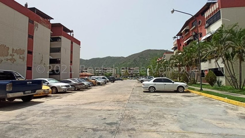 Imagen 20 de 21 de 23-15630 Mv. Apartamento En Venta Pent-house En Urb. Campo Alegre, Turmero.