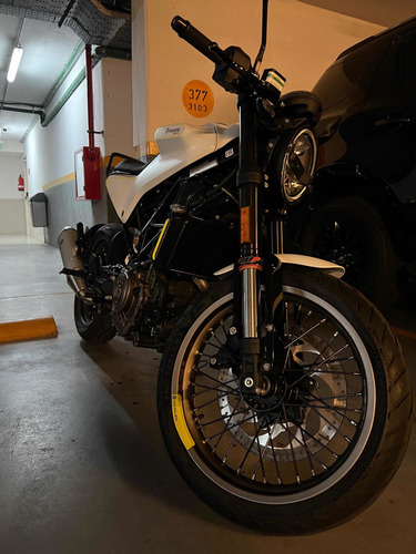 Imagen 9 de 18 de Husqvarna Vitpilen 401