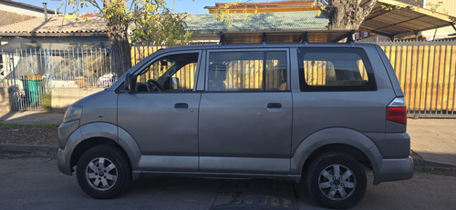 Suzuki APV Minvan
