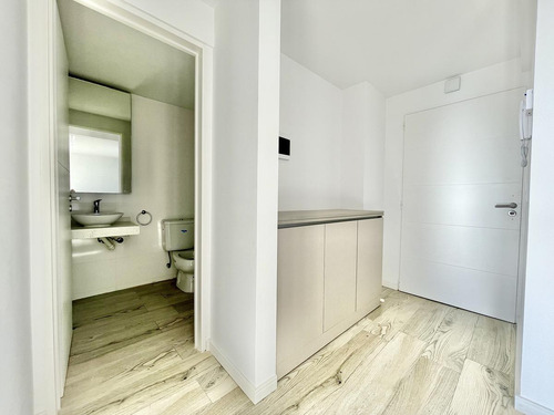 Departamento En Venta En Tigre Centro | Dos Ambientes Al Contrafrente