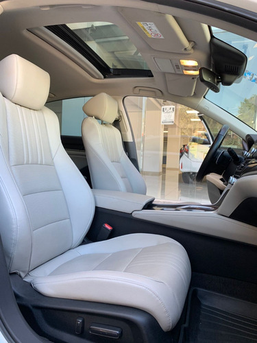 Imagen 13 de 15 de Honda Accord Touring 2018