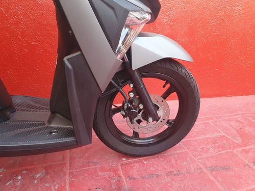 Yamaha Neo 125 Cinza