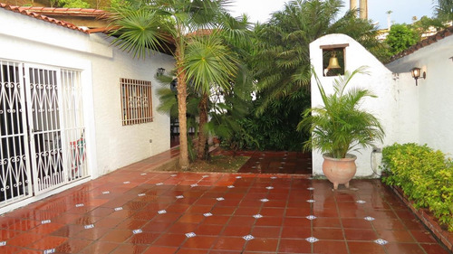Imagen 23 de 24 de Venta Casa Macaracuay Una Sola Planta