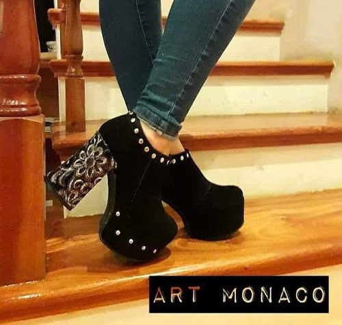 Zapatos Altos Taco Detalles Bordados Invierno2018 Moscu 