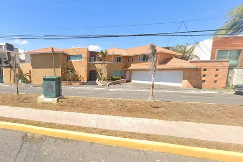 Amplia Casa En Venta En Av. Costa De Oro, Costa De Oro Veracruz, Veracruz. Cmr.
