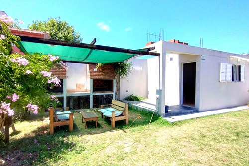 Lote 400 Mts + 2 Departamentos 2 Ambientes Y Espacio Aereo