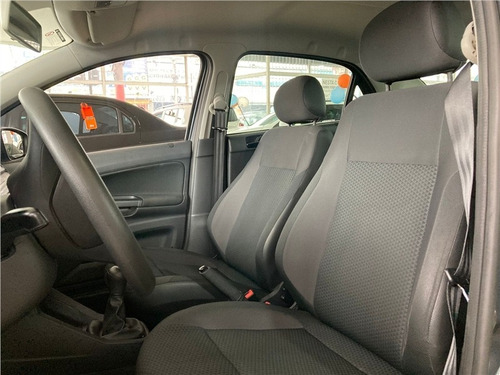Imagem 10 de 12 de Volkswagen Voyage 1.0 12v Mpi Totalflex 4p Manual