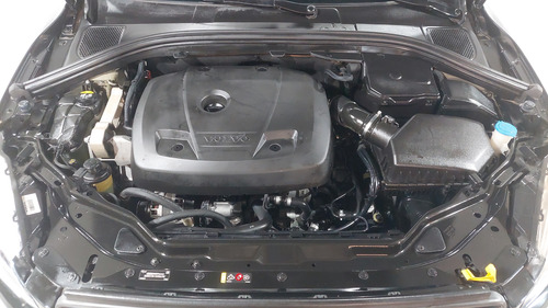 Volvo XC60 2.0 INSPIRATION T5 AT