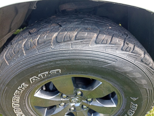 Imagen 5 de 13 de Toyota Hilux Dx 2.5td 4x2 2011