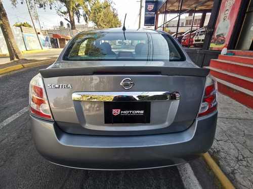 Nissan Sentra 2010 Custom