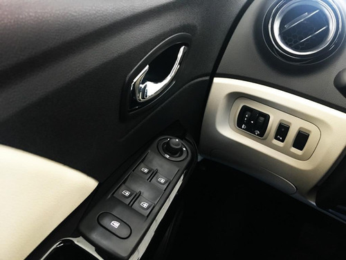 Renault Captur Intense 1.6 Cvt