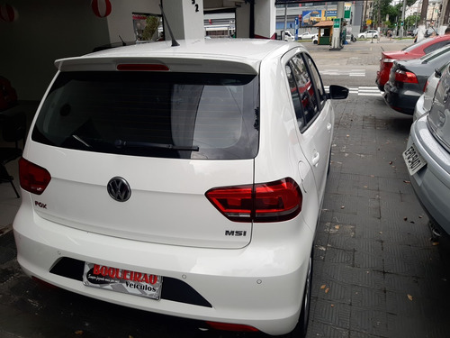 Imagem 9 de 9 de Volkswagen Fox 2016 1.6 Rock In Rio Total Flex 5p