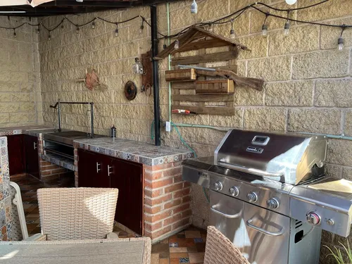 Casa En Venta En Mayorazgo Santa Lucía, Leon, Gto. De Las Mas Amplias En Terreno Y Construcción