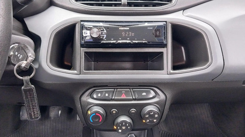 Chevrolet Onix Joy Black
