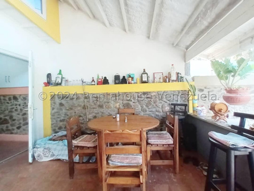 Rosa Rodríguez Vende Casa En El Manzano, Barquisimeto 24-19675