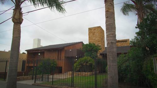 Venta Casa Zona Norte A 100 M De La Nuñez, 5 Dorm.