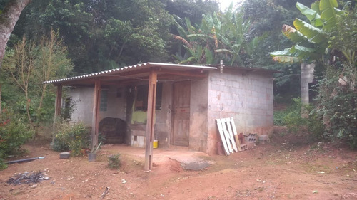 Imagem 2 de 8 de Terreno Com Árvores Frutíferas E Casa Á Terminar Cód. 561