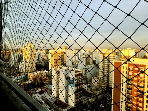 Departamento 3 Ambientes Con Balcón Y Vista Al Frente.