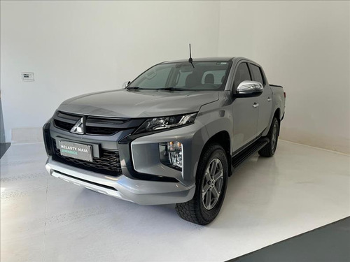 Mitsubishi L200 TRITON 2.4 16v Turbo Sport Hpe-s cd 4x4