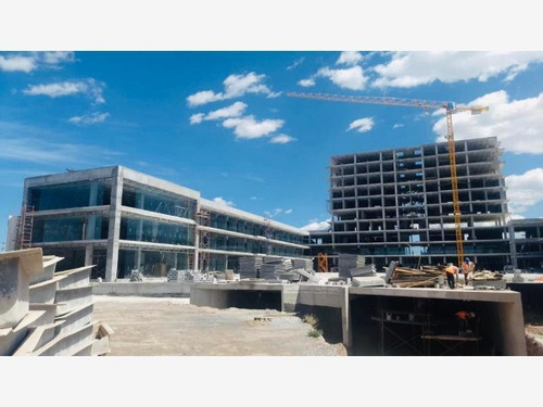 Imagen 2 de 6 de Terreno Comercial En Renta Lagos Continental
