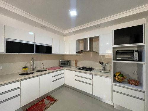 Excelente Townhouse Duplex Urb.brisas De San Miguel A Cinco Minutos Del Sambil