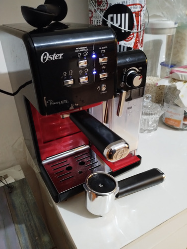 Cafetera Oster Prime Latte 6701b(hay Regalos,verdescripción) Rojo-negro
