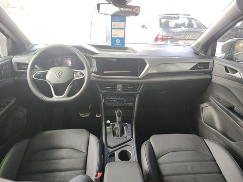 Imagen 10 de 16 de Volkswagen Taos Highline 250 Tsi At My23 0km #17