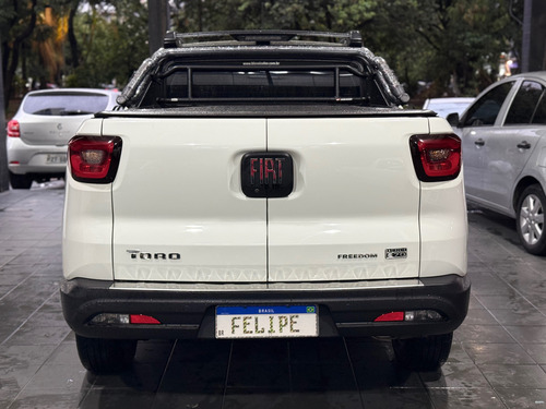 Fiat Toro 1.3 Freedom 16v Turbo Flex 4x2 Aut. 4p
