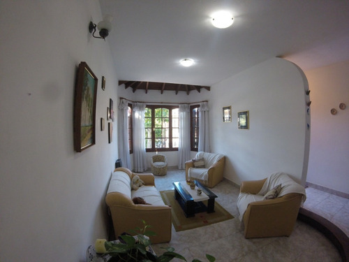 Imagen 4 de 14 de Impecable Chalet A La Venta En Barrio San Rafael