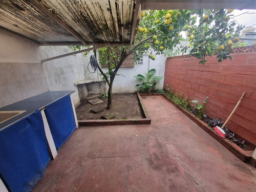 Duplex En Alquiler 2 Ambientes Con Cochera, Barrio Textil, Hurlingham