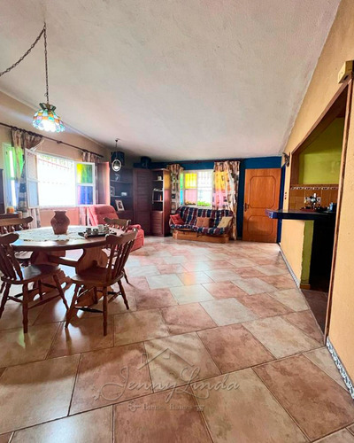 En Venta: Hermosa Casa 120mts. En Valle Fresco, Turmero Aragua