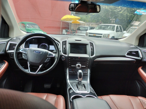 Ford Edge 3.5 Titanium At