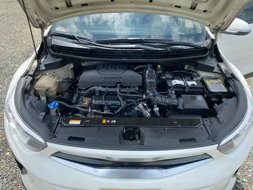 Kia Stonic Zenith Mt 1.0t 4x2