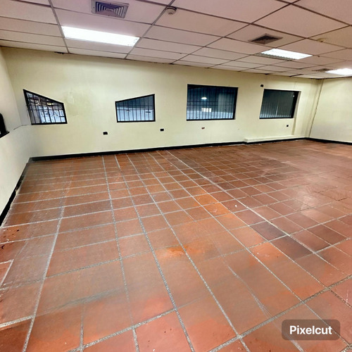 Venta Excelente Galpón En Boleíta Sur!! Oportunidad De Inversión!!!