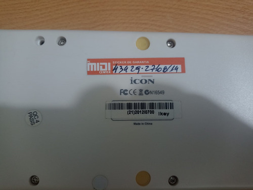 Teclado Controlador Midi Usb 25 Teclas Icon Ikey (Usado)