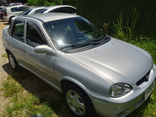 Corsa Sedan, 2001, 1.0, 16v