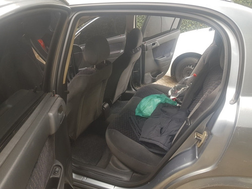 Imagem 9 de 10 de Chevrolet Astra 1999 2.0 Advantage 4p