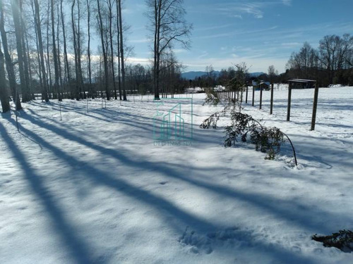 Terreno Plano A 8 Kms Del Centro De Pucon