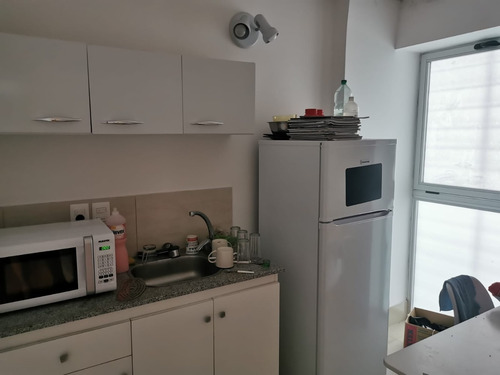 Alquiler Local Punta Carretas 2 Baños Nuevo Duplex