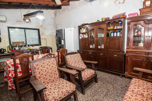 Casa 4 Dormitorios Venta Campo Quijano