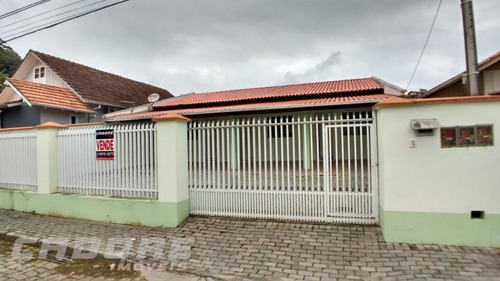 Imagem 2 de 10 de Casa Residencial Em Blumenau | Cadore - 3050260v