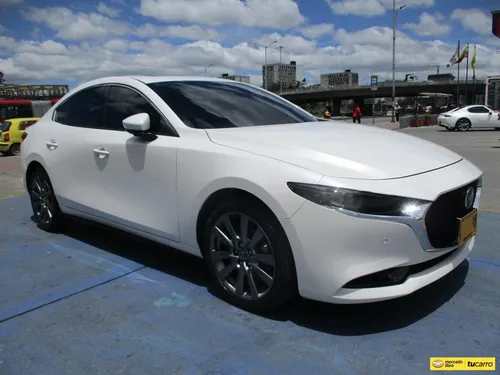 Mazda 3 GRAND TOURING LX 2500CC AT AA
